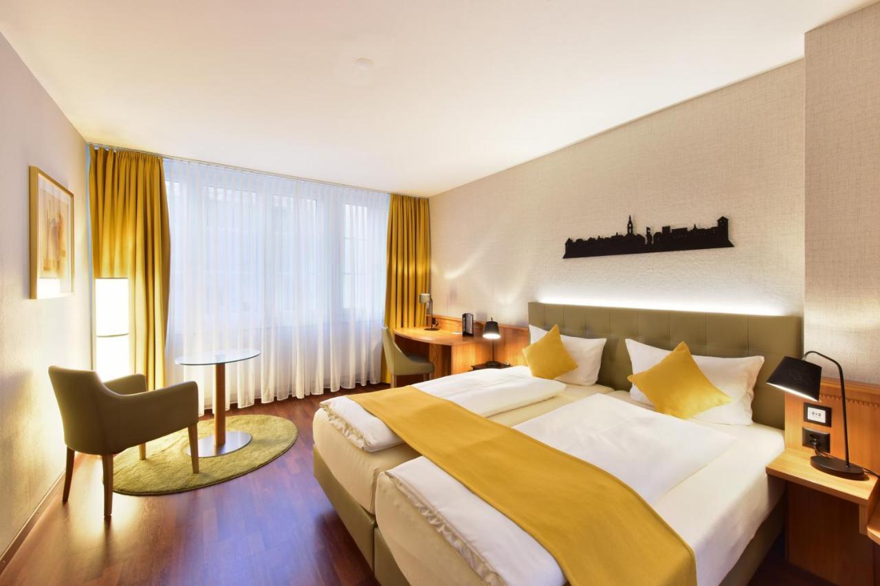 Hotel Engel โซฟิงเงน ภายนอก รูปภาพ