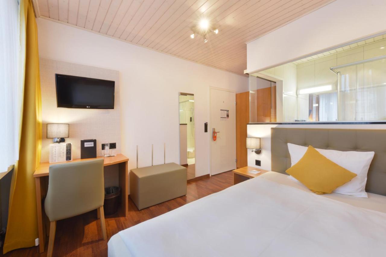 Hotel Engel โซฟิงเงน ภายนอก รูปภาพ